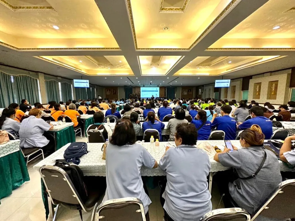 ส่งมอบระบบและอุปกรณ์ Telemedicine — รพ.สมเด็จพระยุพราชตะพานหิน จ.พิจิตร